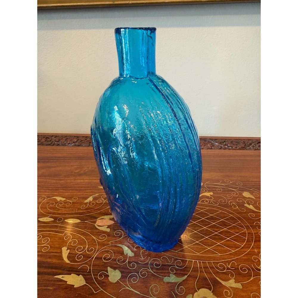 Vintage Clevenger Bros Blue Glass Bottle - Eagle and Grapes 8" - Picture 15 of 17